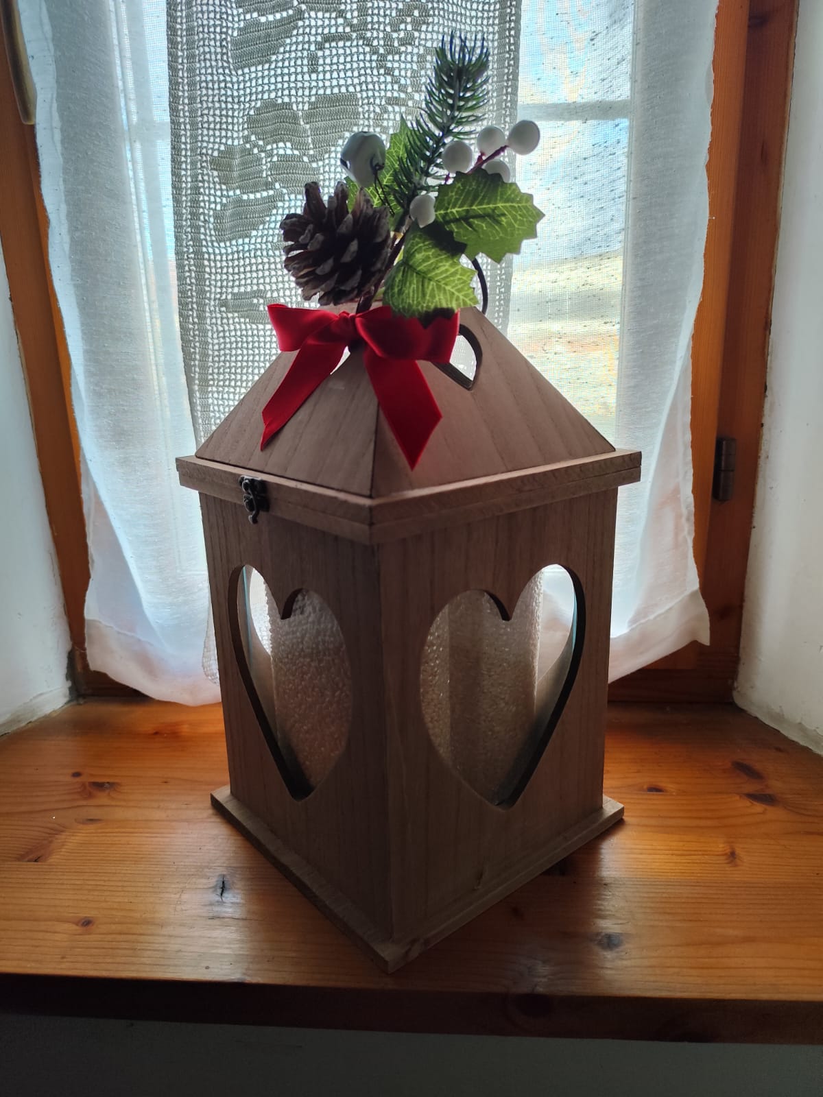 Lanterna grande in legno e vetro